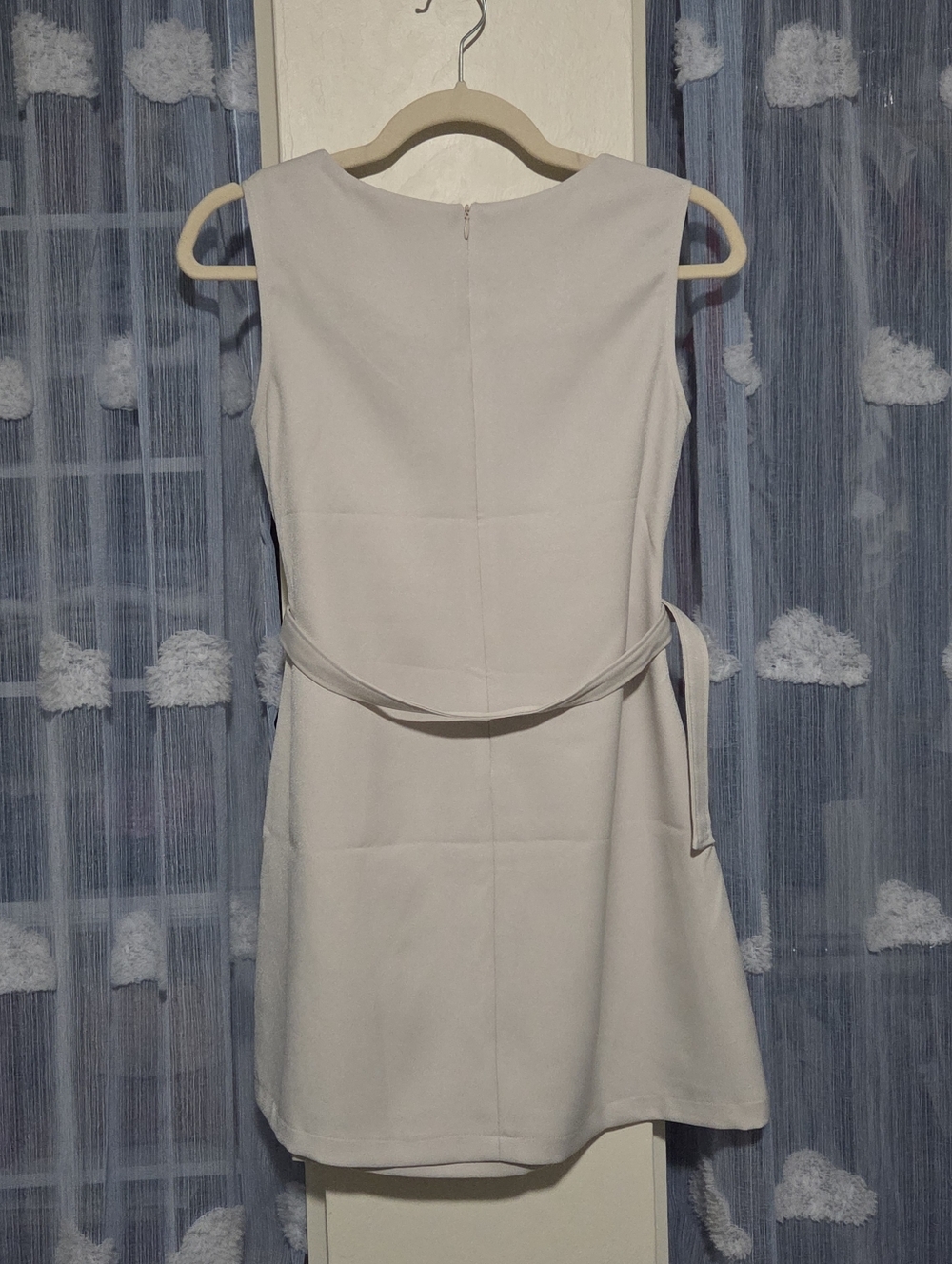 G68 Light Beige Belted Mini Dress - Picture 6 of 9